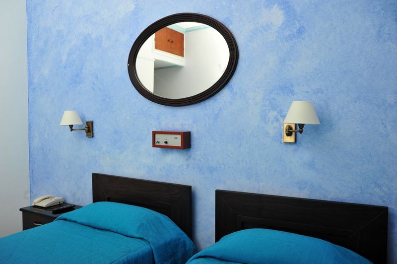 Astoria Hotel Khartáta Extérieur photo