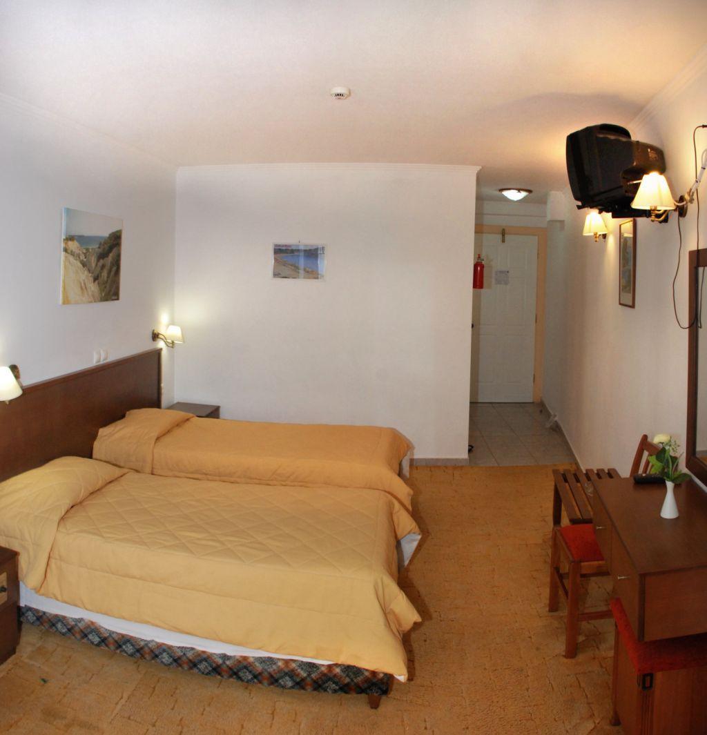Astoria Hotel Khartáta Extérieur photo